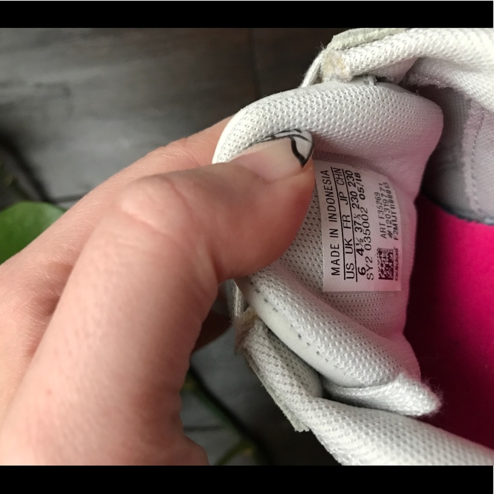 Adidas Falcon Sneakers - Picture 8 of 10